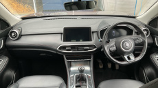 MG HS 1.5 T-GDI Trophy 5dr Petrol Hatchback